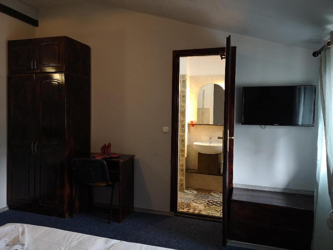 Pension Flamingo Brasov Luaran gambar